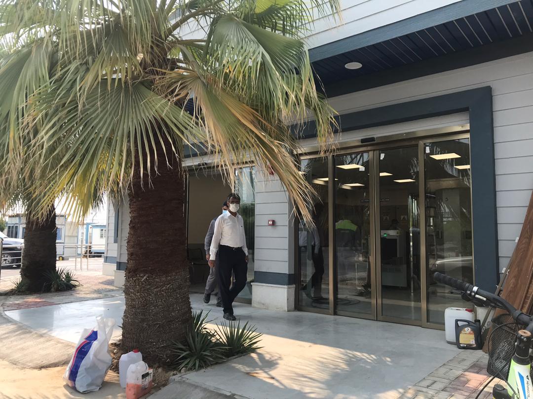 نصب درب اتوماتیک در پتروشیمی عسلویه